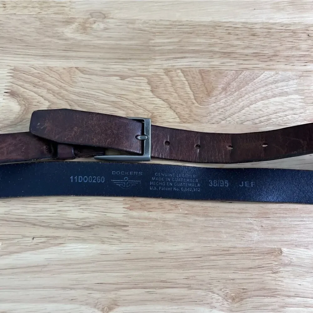 Dockers Jeff Belt Mens  size:38   Genuine Brown Leather